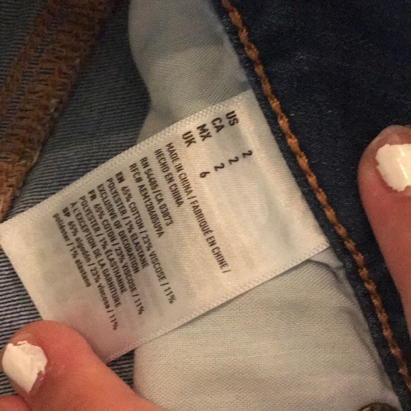 American Eagle Shorts - Picture 4 of 4